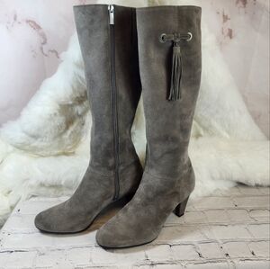 Bandolino Gray Suede Knee-High Heeled Boots with Tassel